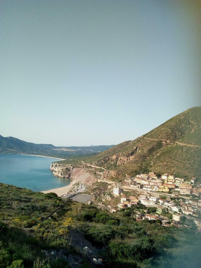 Al Mare, Al Sole, Si', Ma Nella Casa Del Minatore Buggerru Exterior foto