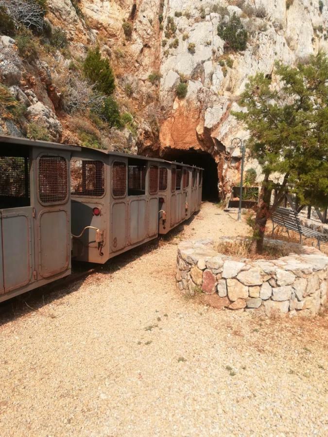 Al Mare, Al Sole, Si', Ma Nella Casa Del Minatore Buggerru Exterior foto